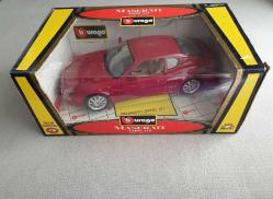 İTALYAN ORJİNAL BURAGO MARKA 1/18 ÖLÇEKLİ MASERATİ 3300 GT DIECAST MODEL ARABA