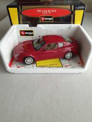 İTALYAN ORJİNAL BURAGO MARKA 1/18 ÖLÇEKLİ MASERATİ 3300 GT DIECAST MODEL ARABA