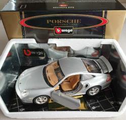 İTALYAN ORJİNAL BURAGO MARKA 1/18 ÖLÇEKLİ 1999 MODEL PORSCHE 911 TURBO GT DIECAST MODEL ARABA
