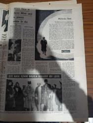 Tercüman Atatürk Özel Gazetesi - Turkish Newspaper - 1950'li yıllar - işte bir millet adam Mustafa Kemal - Atatürk diyor ki - Ali Rıza Alp - Dehanın nuru içinde yazan Ali Fuat Erden - halk hükümeti demokrasi sosyalizm ve ötesi - mürteci irtica gerçek Hürriyet ve Türk toplumunun yeni yolu - yılların silemedikleri ateşemiliter Mustafa Kemal Yazan Ali Rauf Alkan - Atatürk kur'an-ı azimüşşanda insanlara feyz ve ruh vermiş olan dinimiz son dindir ekmel dindir - Mustafa Kemal'in hutbesi - Mustafa Kemal'in başmakalesi - gözyaşları arasında Kılıç Ali anlatıyor son günleri - Aziz Atatürk'ün en yakın arkadaşlarından biri olan Kılıç Aliye ithaf ettiği hiçbir yerde yayınlanmamış fotoğraflarından biri - milletin Ata'ya ve Ata'nın millete sevgi ve güvenini anlatan bir olay yazan Mithat Sertoğlu - işte halk içinde halkla beraber bir lider Fotoğrafı - Tamimle İnkılap olmaz - Atatürk ve Mevlana yazan Mehmet Önder - Atatürk ve havacılık yazan tuğgeneral Nuri Arslantaş - kuvayi milliye ruhu