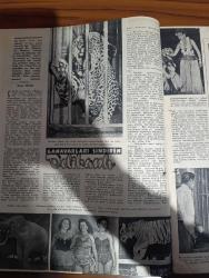 Yirminci Asır Gazetesi - Turkish Newspaper - 8 Kasım 1952 - Anıtkabir'e doğru yazan Hasan Ali Yücel - hayatta muvaffak olmuş iş adamlarımız Adem Karadağ - Medrano Sirki - Atatürk'ün film operatörü ve fotoğrafçısı Kenan Erginsoy Fotoğrafı - Ata'nın emrindeki adam anlatıyor yazan Kenan Harun - 7 Gün 7 gece yazan Hamdi Varoğlu - tezgahını meyhanede kuran bir Türk ressamı Ragıp Gökcan fotoğraf - paris'ten yazan Hıfzı topuz - Paris mektupları yazan Belkıs Söylemez - Osmanlılar devrinde cezalar yazan Mithat Sertoğlu - Amerika'da başkanlık seçimi yazan Hasan Ali Ediz - yer altında dünya var yazan Refik Halit Karay - Ağabeyim Mustafa Kemal - Makbule Atadan fotoğraf - şehir dedikoduları - dünyanın en meraklı olayları hazırlayan Adli Moran - Atatürk'ten birkaç hatıra yazan Behçet Kemal Çağlar - genç şairlerle baş başa - mikrofondan portreler Celal İnce Mustafa Çağlar ve Perihan Kövenç Fotoğrafı - İstanbul Ankara Radyosu programı - Amerika'nın sesi Radyosu - cinsiyet hayatımız yazan Fazıl Noyan
