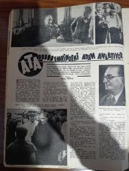 Yirminci Asır Gazetesi - Turkish Newspaper - 8 Kasım 1952 - Anıtkabir'e doğru yazan Hasan Ali Yücel - hayatta muvaffak olmuş iş adamlarımız Adem Karadağ - Medrano Sirki - Atatürk'ün film operatörü ve fotoğrafçısı Kenan Erginsoy Fotoğrafı - Ata'nın emrindeki adam anlatıyor yazan Kenan Harun - 7 Gün 7 gece yazan Hamdi Varoğlu - tezgahını meyhanede kuran bir Türk ressamı Ragıp Gökcan fotoğraf - paris'ten yazan Hıfzı topuz - Paris mektupları yazan Belkıs Söylemez - Osmanlılar devrinde cezalar yazan Mithat Sertoğlu - Amerika'da başkanlık seçimi yazan Hasan Ali Ediz - yer altında dünya var yazan Refik Halit Karay - Ağabeyim Mustafa Kemal - Makbule Atadan fotoğraf - şehir dedikoduları - dünyanın en meraklı olayları hazırlayan Adli Moran - Atatürk'ten birkaç hatıra yazan Behçet Kemal Çağlar - genç şairlerle baş başa - mikrofondan portreler Celal İnce Mustafa Çağlar ve Perihan Kövenç Fotoğrafı - İstanbul Ankara Radyosu programı - Amerika'nın sesi Radyosu - cinsiyet hayatımız yazan Fazıl Noyan