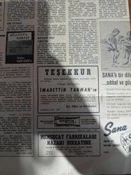 Milliyet Gazetesi Kupürü - Turkish Newspaper - 1965 - 5 yıllık plan çalışmalarına 100 komisyon iştirak edecek - Alman gözüyle De Gaulle fotoğraflar - Kaptan-ı Derya müezzinzade Ali Paşa sancağı Dışişleri bakanlığı'nda yapılan bir törenle Papa IV. Paul'ün temsilcisi tarafından Dışişleri Bakanı Hasan Işık'a verilmiştir fotoğraf - Salihli'de halka Kredi verilecek - Akhisar'da bir grup TİP Genel Başkanı Mehmet Ali Aybar'a saldırdı - Dışişleri Bakanı Hasan Işık Makarios'a ihtarda bulundu - maden işletmelerinde devletleştirme istendi - İngiltere'de Churchill Ayı ilan edilmiştir - İngiltere'de omlet yarışı heyecanlı geçti fotoğraf - Rabak altın ve gümüş satışı - hükümetin istifası ve yazan İzmir senatörü Profesör Doktor İzzet Birand - Sana yağ - Yüksek mühendis İmadettin Tanman'ın taziye ilanı - ipana diş macunu - din ve kültür eğitimcileri - milliyete mektup yöneten Faruk Demirtaş - helası olmayan iğneada'ya bağlı demirköy'den kazanılan milyonlar - maden iş Federasyon Başkanı Kemal Özer