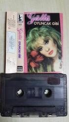 GÜLLÜ OYUNCAK GİBİ KOPAMAM SENDEN RAKS BASKI