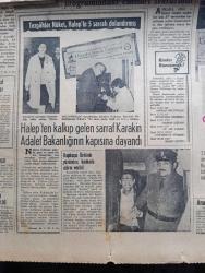 Hürriyet Gazetesi - Turkish Newspaper - 21 Mayıs 1966 - 100 yabancı alim Güneş tutulmasını en iyi ve net şekilde ayvalık'ta tespit etti fotoğraf - alimleri korkutmamak için tek silah patlamadı - istanbullular meraklı takip ettiği Güneş tutulmasını isli camlarla gözlemledi fotoğraf - kaçakçılardan 100 bin lira alan jandarmalar adliyeye verildi - seçim kanunu için Adalet Partisi ısrar edecek - tezgahtar Nükhet Çelikyay halep'te 5 sarrafı dolandırmış fotoğraf - Güneş nasıl tutuluyor - Türkiye'nin ilk istatistikçisi Ratıp Yüceuluğ öldü - Süleyman Demirel iktisadi seferberliğe başlayacağız dedi - aşk ve macera romanı Bu Bir başka aşk çizen Faruk Geç - bizimkiler yazan Kemal Bisalman çizen Sezgin Burak - İstanbul Ankara İzmir Radyosu Programı - Pervin Par öfkeli dağlarda Ekrem Bora ile fotoğraf - Selma Güneri ve Esen Püsküllü Fotoğrafı - perdede çocuk yıldız sıkıntısı devam ediyor - Göksel arsoy hayranlarına imza veriyor fotoğraf - Zeynep Değirmencioğlu fotoğraf - Sadri Alışık fotoğraf