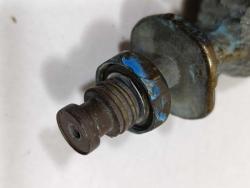 K116---ANTİKA BRONZ HOROZ KALORİFER MUSLUK TIKACI