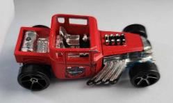 *** MATTEL HOT WHEELS 2005 METAL MODEL ARABA. BONE SHAKER-KIRMIZI. İKİNCİ EL.