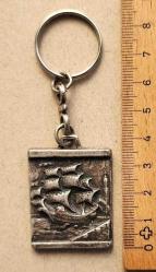 *** GEMİ-YELKENLİ-DENİZ TEMALI ESKİ ANAHTARLIK-METAL.