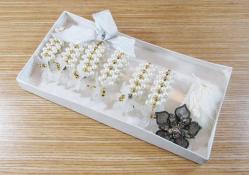 ViNTaGe SUNİ İnCi BoNCuK SÜSLEMELİ PEÇETELİKLER....6 Adet