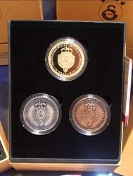 Galatasaray 24. Şampiyonluk Hatıra Para Seti – DEVASA 3LÜ KUTULU SET İndirimli Fiyatda