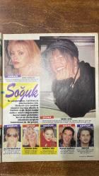 MİLLİYET PAZAR DERGİSİ FIFSTA DERGİSİ -SAYI : 28 - 30 OCAK 1994 -  TEVFİK YENER AJDA PEKKAN SEZEN AKSU ALİ POYRAZOĞLU RUHSAR ÖCAL NURSELİ İDİZ KENAN DOĞULU TARKAN COŞKUN SABAH HASAN PULUR İSLAM ÇUPİ ROBIN WILLIAMS  KİMLER SICAK, KİMLER SOĞUK – KARADENİZ’İN İNCİSİ TRABZON – ORMAN ÇOCUĞU – COŞKUN SABAH – BEYAZ ADAMIN RUHU YOKTUR – HOLLYWOOD’DA ROBIN WILLIAMS -  MjNYATUR TAI-CHI-CHUAN - TALAT YILMAZ SEMRA ÖZAL TURGUT ÖZAL HÜSNÜ DOĞAN MUSTAFA TAŞAR NECDET TARIK PİŞKİN DALAN KORKUT ÖZAL EYMEN TOPBAŞ UĞUR MUMCU CAROLINE JACK NICHOLSON LORRAINE DUCHESNAY PAUL DUCHESNAY ISABELLE DUCHESNAY JEAN GABIN SIMONE SIGNORET BRIGITTE BARDOT STALLONE BILL CLINTON HILLARY CLINTON JACQUELINE BISSET  KESİP SAKLADIKLARIM – SEMRA ÖZAL VE ANAP KAVGALARI – UĞUR MUMCU’NUN “CAHİLİYE DEVRİ” YAZISI – TALAT YILMAZ BEYOĞLU ADAYI – CAROLINE’E SÜRPRİZ – JACK NICHOLSON VE KIZI – KASLI VÜCUTLAR GÖZDE – BUZUN KRAL VE KRALİÇESİ – 50’Lİ YILLARIN SİNEMA AFİŞLERİ – RAMBO SENDROMU – TAI-CHI-CHUAN – BILL & HILLARY CLIN 32 SAYFA