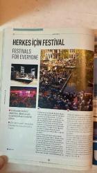 SKYLİFE DERGİSİ - AĞUSTOS 2014 SAYI: 373  HAMDİ TOPÇU - TEMEL KOTİL - ZEKİ ÇUKUR - MURAT ÖZ - AYSUN ULUSU - RAHİME DEMİR BULUT - KAMİL MEHMET ÖZKAN - ALPAY YALÇINKAYA - SERKAN ÜNAL - SELİM KARA - SERDAR TURAN - GAMZE ÜNAL - GÖKÇEN ATA - HASAN MERT KAYA - MELİH USLU - MELEK CEVAHİROĞLU ÖMÜR - NİHAN UÇAR - SUAVİ YAZGİÇ - VIRGINIA TAYLOR SAÇHOĞLU - HALİL ÖTER - BERTUĞ YASAVULLAR - MEHMET GÜND - AHMET BİLAL ARSLAN - SEMA TEKER - ÖMER ÇELİK  DOĞU AKDENİZ’İN BİRİKİMİ HATAY - ZONARO’NUN ANNE SEVGİSİ - YAZ TATLILARI - ZAMANDA YOLCULUK MAKEDONYA - KURTULUŞ SAVAŞI’NIN SON ZAFERİ - TÜRK EDEBİYATI ÇİN’DE - AYVALIK’TA KLASİK MÜZİK RÜZGÂRI - EN BÜYÜK SEYYAH EVLİYA ÇELEBİ - YENİ PAZARLAR YENİ İŞBİRLİKLERİ - AVRUPA MÜZİĞE DOYUYOR - UZAYI SANATLA KEŞFETMEK - MİTLER CANLANIYOR - DİJİTAL MOZAIK - ŞEHİRLİ FESTİVAL - ELEKTRONİĞİN RÜYASI - HERKES İÇİN FESTİVAL - ASNO 2014 İSTANBUL’DA - ÖNCE SAĞLIK - SEYAHAT VE KİTAP TUTKUNU - YENİ DESTİNASYON BORDEAUX - KEMAL SAYAR’IN SARAYBOS – TAM TAKIM EKSİKSİZ 210 SAYFA