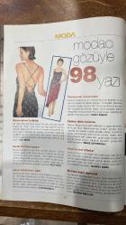 SABAH MODA MARKA DERGİSİ - 6 HAZİRAN 1998 -MUSTAFA TAVİLOĞLU – CEM HAKKO – EMİR YARGICI – MELEK AŞKIN – DEMET ATEŞ – AHMET TARKAN – FATOŞ AHUNBAY – ÇİPE DEMİR – KERİM KERİMOL – TURGUT TOPLUSOY – ARZU ÖZBAKIŞ – İDİL BİROL – ALEV CİLİV – ALİ HOCAOĞLU – VAHİT İPEKÇİ – DENİZ SEFEROĞLU – NEDRET BİRİM – SERNUR DİNÇKÖK – TOM FORD – GUCCI – PRADA – DOLCE & GABBANA – 1998 YAZ MODASI – ŞİFON VE ROMANTİZM – SAFARİ TARZI – METALİK RENKLER – TRANSPARAN DOKUNUŞLAR – KAPRİLERİN GERİ DÖNÜŞÜ – ÖRGÜNÜN YENİDEN YÜKSELİŞİ – ROMANTİZMİN RUHU – ŞİFON VE ÇİÇEKLİLER - 50 SAYFA