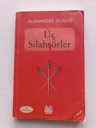 ÜÇ SİLAHŞÖRLER ( 1763 )