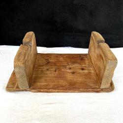 Nostaljik Ahşap El Oyması Banyo Taburesi