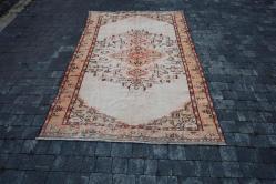 EL DOKUMA VİNTAGE HALI 180 CM X 275 CM