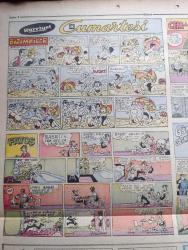 Hürriyet Gazetesi - Turkish Newspaper - 19 Temmuz 1969 - Ay'ın fethine 1 gün var - Rusların aracı Luna 15 in de ay böceği var - Ay'da yürüyüş 4 saat önceye alınıyor - Muammer Kaylan Houston uzay merkezinden bildiriyor - Ay'da kaldıkları takdirde astronotlar arızayı gidermeye çalışarak ölümü bekleyecek - Ay'a ayak basacak olan iki astronotun yanında zehir bulunmamaktadır - Meksika gecesinde gençlerle dans eden eşek kulübün şeref azası seçildi - Süleyman Demirel Korkuteli'de Ramazan topu ile karşılandı - Karya yatı Yunan hücumbotuna çarptı fotoğraf - Kıbrıs Rum temsilcisi Kleridis Kıbrıs konusu 2 cemaat arasında halledilmelidir dedi - Tarkan korkunç takip yazan ve çizen Sezgin Burak - İstanbul Ankara İzmir Radyosu Programı - serbest kürsü herkese söz hakkı yöneten Tahsin Öztin - Arçelik en iyi soğutan buzdolabı - Türkiye İşçi Partisi Karabük ilçe merkezi dağıldı - bizimkiler çizen Sezgin Burak renkli karikatür -  Cem ile Oya renkli karikatür - Keban gölü altında kalan arazi sahipleri