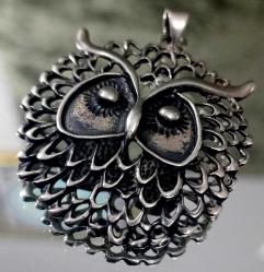 BAYKUŞ FORMUNDA DAMGALI GÜMÜŞ KOLYE UCU  7,94 GR