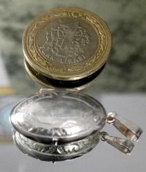 GÜMÜŞ RESİMLİK KOLYE UCU  3,84 GR