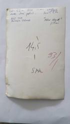 SENARİST ve YÖNETMEN BİLGE OLGAÇ'IN REJİSÖRÜ OLDUĞU ''ASKER AHMET (1970)'' ADLI YEŞİLÇAM FİLMİNİN ORİJİNAL 2'Lİ FOTOĞRAF SETİ - 18 x 12 cm EBADINDA - EROL TAŞ ve HÜSEYİN ÇAKMAK, FİLMDE DANSÖZ OYNATTIKLARI SAHNEDE AYNI KAREDELERKEN ÇEKİLMİŞ 2 FOTOĞRAF