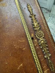 Fransız makyaj aynası