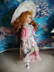 30 cm boy KONTES BEBEK YEŞİL GÖZLÜ KIZIL SAÇLI ÇOK GÜZEL KUSURSUZ