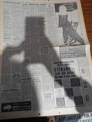 Hürriyet Gazetesi - Turkish Newspaper - 13 Temmuz 1969 - dolmabahçe'de Anadol Bayramı ilk on talihli Anadol'unu aldı fotoğraf - Tony Curtis Atina'da foto muhabirlerinin makinelerini kırdı - Ay'a iniş yolculuğuna 3 gün var - Muammer Kaylan Cape Kennedy'den bildiriyor - sağlam çıkan astronotlar uçuşu hazır - NATO İş tekrar grev kararı aldı - Haseki Hastanesi'nin 65'lik Doktor ikizleri Galip ve Emin Kıcıman emekliye ayrıldı - Süleyman Demirel onarılan liseyi tekrar açtı demesinler diye açmadı - astronotlar neler yiyecek - İstanbul Ankara İzmir Radyosu Programı - Neil Armstrong sivil astronot olduğu için Ay'a ilk defa çıkacak - Galatasaraylı Feridun Öztürk Yıldırım nikahı yapıyor fotoğraf - Göztepe'nin kupadaki rakibi Union meyhaneden yönetiliyor - Galatasaraylı Ergin Gürses sessizce Bursalı oldu - Maraton Acet'in ilk etabın birincisi Gavril üşüdüğünden yarışı terk etti fotoğraf - beden terbiyesi Genel Müdürü Ulvi Yenal Samsun beni korkutuyor dedi - milletlerarası yat yarışması