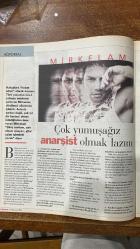 VATAN KIRMIZI YAŞAM KÜLTÜR DERGİSİ - SAYI : 19 - 11 TEMMUZ 2004 - SERDAR MUTLU – GÜNEY ÖZTÜRK – AYŞE MEHVEŞ EVİN – FATOŞ YALIN – SAVAŞ ATALAY – ERDAL ÇELEBİ – ALİ NAZIM ONARAN – YUSUF GÖKÇEK – SERKAN BAYOĞLU – AYŞE A. AYDIN – AHMET ERÜLKEBAŞ – BETÜL ARK – YENAL BÖKEER – DENİZ KESKİNKILIÇ – DUYGU AYIN – NESLİHAN MESUTOĞLU – EBRU PEKTAŞ – TOLGA – TEOMAN – MELTEM CUMBUL – HEIDI HARTWIG – JODIE – EMILIANO BISSO – DR. MEHMET ÖMÜR – MEHMET ÖMÜR (OĞUL) – HATİCE GÖKÇE – ÜMİT İNAL – NURGÜL YEŞİLÇAY – AZRA AKIN – AHMET ALTAN – İCLAL AYDIN – ÖZCAN DENİZ – ALLEGRA VERSACE – GIANNI VERSACE – SANTO VERSACE – DONATELLA VERSACE – DANIEL VERSACE – PAUL BECK – ROBERTO CAVALLI – DOLCE & GABBANA – METİN GÜRSOY – FARAH FAWCETT – DAVID BOWIE – ANNIE LENNOX – NICOLE KIDMAN – RENEE ZELLWEGER – UMA THURMAN – HOLLY HUNTER – MARIA MENOUNOS – ALISON KRAUSS – TOM CRUISE – JULIA ROBERTS – NAOMI WATTS – FRANCIS FORD COPPOLA – SOPHIA COPPOLA – STUART TOWNSEND – JADA PINKETT – WILL SMITH – OPRAH WINFREY – P - 38 SAYFA