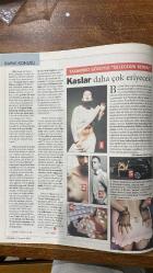 VATAN KIRMIZI YAŞAM KÜLTÜR DERGİSİ - SAYI : 19 - 11 TEMMUZ 2004 - SERDAR MUTLU – GÜNEY ÖZTÜRK – AYŞE MEHVEŞ EVİN – FATOŞ YALIN – SAVAŞ ATALAY – ERDAL ÇELEBİ – ALİ NAZIM ONARAN – YUSUF GÖKÇEK – SERKAN BAYOĞLU – AYŞE A. AYDIN – AHMET ERÜLKEBAŞ – BETÜL ARK – YENAL BÖKEER – DENİZ KESKİNKILIÇ – DUYGU AYIN – NESLİHAN MESUTOĞLU – EBRU PEKTAŞ – TOLGA – TEOMAN – MELTEM CUMBUL – HEIDI HARTWIG – JODIE – EMILIANO BISSO – DR. MEHMET ÖMÜR – MEHMET ÖMÜR (OĞUL) – HATİCE GÖKÇE – ÜMİT İNAL – NURGÜL YEŞİLÇAY – AZRA AKIN – AHMET ALTAN – İCLAL AYDIN – ÖZCAN DENİZ – ALLEGRA VERSACE – GIANNI VERSACE – SANTO VERSACE – DONATELLA VERSACE – DANIEL VERSACE – PAUL BECK – ROBERTO CAVALLI – DOLCE & GABBANA – METİN GÜRSOY – FARAH FAWCETT – DAVID BOWIE – ANNIE LENNOX – NICOLE KIDMAN – RENEE ZELLWEGER – UMA THURMAN – HOLLY HUNTER – MARIA MENOUNOS – ALISON KRAUSS – TOM CRUISE – JULIA ROBERTS – NAOMI WATTS – FRANCIS FORD COPPOLA – SOPHIA COPPOLA – STUART TOWNSEND – JADA PINKETT – WILL SMITH – OPRAH WINFREY – P - 38 SAYFA