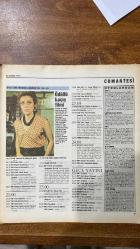 TV CUMHURİYET DERGİSİ - 22 ŞUBAT 1991 - JÜLİDE GÜLİZAR - İNCİ ERTUĞRUL - ECE ERMAN - FİLİZ YILMAZ - NESRİN TARIKAHYA - FATİH AKER - GÜRKAN TOSUN - NERMİN TUĞUŞLU - TEOMAN YALAZ - MÜNİR MÜEYYET BEKMAN - MELTEM HAKARAR - HALDUN DORMEN - ALİ ÖZEREN - UYGAR EREMEKTAR - ÖMER KARACAN - SİNA KOLOĞLU - BURAK ELDEM - AKIN GÖKSU - CUMHUR CANBAZOĞLU - NADİR NADİ - HASAN CEMAL - EMİNE UŞAKLIGİL - OKAY GÖNENSİN - AYŞE TORUN - HÜLYA AKYOL - YÜCEL UÇANOĞLU - YAŞAR ALPTEKİN - ÖZLEM SAVAŞ - ATİLLA SARAL - SEDAT ÜLKER - CARL REINER - JOHN CANDY - RICHARD CRENNA - RIP TORN - SIDNEY POLLACK - TENNESSEE WILLIAMS - NATALIE WOOD - ROBERT REDFORD - KATE REID - CHARLES BRONSON - DAVID LOWELL RICH - DON MURRAY - INGER STEVENS - BARRY NELSON - MICHAEL CRICHTON - MİNE ÇAYIROĞLU  SPOR - BELGESEL - MÜZİK - YABANCI DİL DERSİ - SPİKERLİK EĞİTİMİ - TÜRKİYE GÜZELLİK YARIŞMASI - 23 NİSAN ÇOCUK ŞENLİĞİ - HAFTANIN FİLMLERİ -SALINCAKTA ÜÇ KİŞİ - YAZ TATİLİ - YOLUN SONU - BORGIA STICK - LOOKE-  - 30 SAYFA