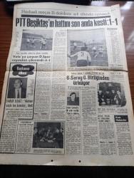 Hürriyet Gazetesi - Turkish Newspaper - 24 Kasım 1968 - Doktor Kemal Beyazıt kesin konuştu hemen bir kalp nakli daha yapacağım - jandarmalar İki kadını öldürdü diyen İnönü olayı meclise götürecek - Monaco prensesi Grace Kelly ile Eşi Prens Rainier Bursa kılıç kalkan ekibini seyrediyor fotoğraf - Doktor Kemal Beyazıt kalp nakli yaptığı Maviş Karagöz'ün kocasının önünde gözyaşını tutamadı - ilk kalp nakli ameliyatını gerçekleştiren Doktor Christian Barnard bir hastaya 3-4 defa kalp takılabilir dedi - Monaco prensesi Grace Kelly Bursa kraliçesi seçildi - Türkiye'den geçecek olan Londra Sidney otomobil maratonu bugün başlıyor - işçiler nasıl emekli olur hazırlayan Metin Soysal - Gönül avcısı yazan ve çizen Faruk Geç - Tarkan Honoriva'nın yüzüğü yazan ve çizen Sezgin Burak - İstanbul Ankara İzmir Radyosu Programı - Yıldırım servis emrinizde - serbest kürsü herkese söz hakkı yöneten Tahsin Öztin - PTT Beşiktaş'ın hattını son anda kesti 1 1 fotoğraf -  Fenerbahçe kulübü başkanı Faruk Ilgaz