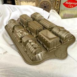 Amerikan NORDIC WARE Tren Seti Kek Kalıbı