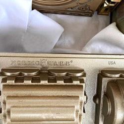 Amerikan NORDIC WARE Tren Seti Kek Kalıbı