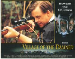 VILLAGE OF THE DAMNED - LANETLİLER KASABASI FİLMİNİN ORJİNAL LOBİ KARTI - CHRISTOPHER REEVE, KIRSTTIE ALLEY, LINDA KOZLOWSKI - USA DÖNEM BASKISIDIR - NO: 4