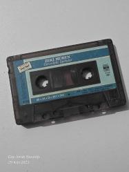 ZEKİ MÜREN / Zirvedeki şarkılar KAĞIT BASKI KARTONETSİZ