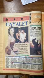 HÜRRİYET TV SİNEVİZYON DERGİSİ - BROOKE SHIELDS – LILA GARRETT – SHELLEY HACK – SELA WARD – STEPHANIE FARACY – CAROL REED – BURT LANCASTER – TONY CURTIS – GINA LOLLOBRIGIDA – JEFFREY BROW – LOU GOSSET JR – RICHARD KARN – LLOYD BOCHNER – HENRY HATHAWAY – MARILYN MONROE – JOSEPH COTTEN – JEAN PETERS – HALİT REFİĞ – KADİR İNANIR – HÜLYA AVŞAR – TANJU GÜRSU – RICHARD DONNER – MEL GIBSON – DANNY GLOVER – JOE PESCI – RENE RUSSO – PAUL MAZURSKY – ANJELICA HUSTON – RON SILVER – LENA OLIN – GEORGE GALLO – DANNY AIELLO – ANTHONY LAPAGLIA – LAINIE KAZAN – BERNARDO BERTOLUCCI – JEREMY IRONS – SINEAD CUSACK – CARLO CECCHI – ERROL FLYNN – VIVECA LINDFORS – VINCENT SHERMAN – ROBERT DOUGLAS  ARKADAŞIM GORİL – GÜVERCİNİN KANATLARI – KAYBETME ZAMANI – GELİNİN NEDİMELERİ – TRAPEZ – MUMYA – BRAM STOKER’S LEGEND OF THE MUMMY – NIAGARA – ÖLÜM YOLU – CEHENNEM SİLAHI 4 – AŞK VURGUNU – 29. SOKAK – ÇALINMIŞ GÜZELLİK – DON JUAN’IN MACERALARI – KEN KWAIPS – JASSON ALEXANDER – FAYE DUNAWAY – TAKESHI KIT - 30 SAYFA