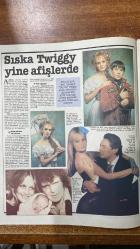 HÜRRİYET PAZAR  DERGİSİ - SAYI : 143 - 9 EKİM 1988 - FİKRET ERCAN – MEHMET YAŞIN – ŞİNASİ GÜMÜŞEL – LEYLA İSMİER – METE TÜRKBEN – REMZİ ALİŞAN – ŞEVKİ ADALI – NEZİH ALKIŞ – AHMET ALTAN – UĞUR CEBECİ – EROL GÖNENÇ – DOĞAN HIZLAN – ERTUĞRUL ÖZKÖK – HALUK ŞAHİN – ESEN ÜNÜR – HASAN YILMAER – TANER KALKANOĞLU – PERRI McKISSACK (“Pebbles”) – BILL SUMMERS – EDDIE MURPHY – TWIGGY – KEN RUSSEL – JUSTIN de VILLENEUVE – MICHAEL WITNEY – JOE GEARY – LEIGH LAWSON – CHARLIE CHAPLIN – PSİKOLOG DOMAN- TRABZON ÇARŞISI – KALKANOĞLU AŞEVİ – AMERİKAN PLAK LİSTELERİ – HOLLYWOOD – İNGİLTERE – MOSKOVA – HÜRRİYET PAZAR – TV DİZİS - NURCAN AKAD – ERTUĞRUL ÖZKÖK – MELNIKOV – HALUK ŞAHİN – EMRE- MOSKOVA – NEW YORK – KIZIL MEYDAN – ST. BASIL KATEDRALİ – SOVYETLER BİRLİĞİ – GSD - TANER KALKANOĞLU – FİKRET ERCAN – MEHMET YAŞIN – ŞİNASİ GÜMÜŞEL – LEYLA İSMİER – METE TÜRKBEN – REMZİ ALİŞAN – ŞEVKİ ADALI – NEZİH ALKIŞ – AHMET ALTAN – UĞUR CEBECİ – EROL GÖNENÇ – DOĞAN HIZLAN – ERTUĞRUL ÖZKÖK – HALUK ŞAHİN - 14 SAYFA