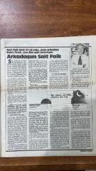 HÜRRİYET PAZAR  DERGİSİ - 25 MAYIS 1986 -ÜNSAL YÜCEL – ÇAĞRI YÜCEL – MAHMUT YILDIR – JEAN WIART – HALUK ŞAHİN – TURGUT ÖZAL – NAİM TİRALİ – SAİT FAİK – RAFFAELLA CARRA – ADRIANO CELENTANO  DOÇENTİN ÖLÜMÜ – YÖK VE GEÇİM SIKINTISI – KAHRAMANMARAŞLI MAHMUT USTA’NIN METREYLE DONDURMASI – ÖZGÜRLÜK HEYKELİ’NİN 100. YAŞ GÜNÜ – İSTANBUL HATIRASI – YABANCI BASINDA TÜRKİYE – FİNANCIAL TIMES TÜRKİYE EKİ – AVRUPA’YA YÖNELİM – ÖZAL’IN YÜKSELEN YILDIZI – AET ÜYELİĞİ TARTIŞMALARI - HASO DAYI – HÜDAL ARAZ – STANKOVIC – HAKKI ATUN – DERVİŞ EROĞLU – DR. ALİ ATUN – ATA ATUN – ONAY FADİL – BORA ATUN – RİFAT ATUN – SELMA TÜKEL – MÜSLİM KIRKAĞAÇ – SEBAHAT ÇAMAY – NESLİHAN AKKOVA – TUFAN AKSOY – LEYLA İSMİER – HALUK ŞAHİN – ŞEVKİ ADALI – AHMET ALTAN – ESTAK AYKAÇ – UĞUR CEBECİ – NECATİ DOĞRU – FİKRET ERCAN – EROL GÖNENÇ – DOĞAN HIZLAN – ERTUĞ KARAKULLUKÇU – AHMET ÖRS – ÇETİN ÖZBAYRAK – ERCAN SAN – MEHMET TÜRKER – ESEN ÜNÜR – RIDVAN YELEKÇİ – HASAN YILMAER – ERGİN İNANÇ – ERSİN BURAK   - 18 SAYFA
