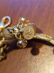 Çocuk bilekliği. Metal taşlı