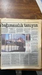 PAZAR HÜRRİYET DERGİSİ - SAYI : 140 - 18 EYLÜL 1988 - HAYDİ ÇOCUKLAR OKULA - FİKRET ERCAN – MEHMET YAŞİN – ŞİNASİ GÜMÜŞEL – LEYLA İSMİER – METE TÜRKBEN – REMZİ ALİŞAN – ŞEVKİ ADALI – NEZİH ALKIŞ – AHMET ALTAN – UĞUR CEBECİ – EROL GÖNENÇ – DOĞAN HIZLAN – ERTUĞRUL ÖZKÖK – HALUK ŞAHİN – ESEN ÜNÜR – HASAN YILMAER – ECE ALTON – KEMAL SUNAL – ZUHAL OLCAY – YALIN ALPAY – JACK LONDON – JOHN STEINBECK – DOSTOYEVSKİ – EROL DİKSOY – PROF. DR. ATALAY YÖRÜKOĞLU  ÖĞRENCİ HARİKALAR DİYARINDA – 7 MİLYON OKULDA 1,5 MİLYON AÇIKTA – ÇOCUĞUNUZA BAĞIMSIZLIK TANIYIN – TOPLAMA ÇIKARMA ALFABE BAHÇE – BU OKUL İŞTE – UCUZA OKUMAK RÜYA – GÖZE KULAĞA DİKKAT – OKUL HALİ – HAYDİ ÇOCUKLAR OKULA – ARKADAŞLARIMI ÇOK ÖZLEDİM – GENÇLİĞE ÖNEM VERİLSİN – LÜKS LİSTE – KIRTASİYE DÜNYASI ARTIK BİR CENNET – ÖĞRETMENE BÜYÜK GÖREV DÜŞÜYOR - ÖĞRENCİ HARİKALAR DİYARINDA - UCUZA OKUMAK RÜYA -  ÖĞRENCİ HASAN CELAL GÜZEL’DEN BAKAN HASAN CELAL GÜZEL’E – 178 GÜNLÜK İLKÖĞRETİM MARATONU – 7 MİLYON OKULDA 1.5 MİLYON AÇIKTA – ÇOC-14 SAYFA