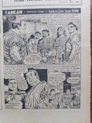 Hürriyet Gazetesi - Turkish Newspaper - 28 Aralık 1968 - Apollo dünyaya döndü - çukurova'da sel felaketi ölü adeti yükseliyor 18 - maddi zarar çok büyük felaketzedeler askeri botlarla kurtuluyor - mahsur kalan köyleri havadan tespit eden bir fotoğraf - Türkiye İşçi Partisi'nin Kongresi bu sabah başlıyor - İnce Memed 2 Yaşar Kemal Desenler Sezgin Burak yarın başlıyoruz - memur maaşlarına zam yapılacak - İstanbul Üniversitesi rektörlük binasını işgal eden öğrencilerin geride bıraktıkları molotof kokteyli sopalar demir çubuklar ve benzin bidonları fotoğraf - üniversitenin kapatılması protesto edildi sivil bir polis tartaklandı 6 öğrenci nezarete alındı - İçişleri Bakanı Faruk Sükan rektörlüğü basanların ellerinde molotof kokteyli vardı dedi - Gönül avcısı yazan ve çizen Faruk Geç - Tarkan Honoriva'nın yüzüğü yazan ve çizen Sezgin Burak - İstanbul Ankara İzmir Radyosu Programı - burç falınız - serbest kürsü herkese söz hakkı yöneten Tahsin Öztin - yurtdışındaki vatandaşlarımızın oy vermesi