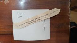 TÜRK HEKİM ve SİYASETÇİ, 1968-1973 İSTANBUL BELEDİYE BAŞKANI DOKTOR FAHRİ ATABEY'İN DOLMABAHÇE'DE VERDİĞİ AKŞAM YEMEĞİNDE ÇEKİLMİŞ ORİJİNAL BİR FOTOĞRAF - 14 x 11,5 cm EBADINDA