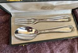 KUTUSUNDA CHRISTOFLE GÜMÜŞ KAPLAMA YEMEK KAŞIĞI VE ÇATALI