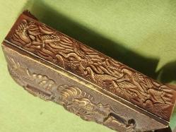 Mücevher Kutusu,  Para Kutusu,  Uzak Doğu Ejderha ve Leylek Motifli, Koleksiyonluk Bakalit Kutu 15 x 9 x 5 cm.