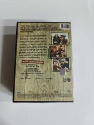 Saraya iki katır clınt estwood  türkçe altyazılı acılmamış ambalajında sıfır  koleksiyon klasik  dvd film YILMAZ VİDEO