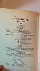 TÜRKİYE GÜNLÜĞÜ ÜÇ AYLIK FİKİR VE KÜLTÜR DERGİSİ - GÜZ 2008 SAYI: 95  EROL GÖKA - MURAT SARAÇLI - İLYAS SÖĞÜTLÜ - İDRİS DEMİREL - TUNCAY SAYGIN - ÖMER KARAOĞLU - SEVGİ TÜRKMENOĞLU - MEŞKÜRE YILMAZ - PIERRE BOURDIEU (ÇEV. ERİMAN TOPBAŞ) - MEHMET AKİF OKUR - NECMETTİN ALKAN - MUSTAFA ÇALIK - AHMET TURAN ALKAN - FETULLAH AKIN - NABİ AVCI - BEŞİR AYVAZOĞLU - MURAT BEYAZYÜZ - VEDAT BİLGİN - M. NACİ BOSTANCI - SIDDIK ÇALIK - GÖKHAN ÇETİNSAYA - M. CAN DOĞAN - MEHMET ÖZ - MEHMET ÖZDEN - SENAIL ÖZKAN - AHMET NEZİHİ TURAN - HÜSEYİN YAYMAN - GÜNDÜZ AKTAN - ŞERİF AKTAŞ - DURMUŞ HOCAOĞLU - MUSTAFA İSEN - AHMET YAŞAR OCAK - İLBER ORTAYLI - KORKUT TUNA - NUR VERGİN  TÜRKLERE BİLİMDEN BAKMAK - TÜRK DIŞ POLİTİKASINDAKİ DIŞ TÜRKLER SORUNSALI - BATI TRAKYA TÜRK AZINLIĞI - KAPİTALİZM VE SOSYAL BİLİMLER - AVRUPAMERKEZCİLİK VE POSTMODERNİZM - ÖTEKİNİN KEŞFİ VE BENLİK SANCISI OLARAK BATILILAŞMA - DAVID URQUHART VE OSMANLI EKONOMİSİ - AYDIN KAVRAMI ÜZERİNE - AMERİKALILAR TÜRKİYE - TAM TAKIM EKSİKSİZ 136 SAYFA