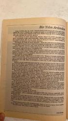 YEDİ İKLİM, SANAT, KÜLTÜR, EDEBİYAT DERGİSİ - MART 1993 SAYI: 36 CİLT: 4  M. ORHAN OKAY - SEYFETTİN ÜNLÜ - YÜKSEL PEKER - HASAN AYCIN - ALİ GÖÇER - ADEM TURAN - ALİ GÜNVAR - GİYASETTİN EKİCİ - TAMER SAKA - MUHSİN MACİT - ALİ UYSAL - AHMET İŞLER - ALİ HAYDAR HAKSAL - KEMALETTİN ÇALIK - AHMET SARI - AHMET SEVGİ - KAZIM HACIMEYLİÇ - MUSTAFA S. KAÇALİN - HEINRICH BÖLL - RICHARD H. STODDARD - AHMET NEDİM - HAYDAR KAZGAN - BEKİR KARLIGA - BAYRAM BİLGE TOKER - HASAN KOLCU - ADNAN AKGÜN - FAHRİ ATIF T. - SADIK BATTAL  OSMANLI TOPLUMUNDA GEDİKLER - BİR YILIN ARDINDAN - POETİKA ÖNCESİNDE ŞİİR ÜZERİNE - BİR ÇİZGİ - KENDİMİZİN ŞARKISI - BİR NEFESLİK KOŞU - RUHSAR - SEN GÖZLERİ OYULMUŞ ŞARKI - YORGUN BİR ÖLÜM - GAZEL - O ŞEHRİN KİTÂBESİ - GEÇEN GÜNLERİM - AKVARYUMDAKİ KADIN - AZRA, SEN, BEN VE RÜYALAR - NEDİM’İN NEVŞEHİR TARİHLERİ - CELİ-SÜLUS HATT - MASALDA FARKLI YORUMLAR - RAMAZÂNNAMELER - ŞİİRİN RASYONELLİĞİ - İSFAHAN SOKAKLARINDA AYRILDIK - GEDİK KAVRAMI VE GEDİKL- TAM TAKIM EKSİKSİZ 112 SAYFA