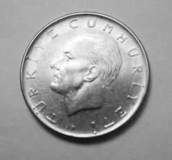 500// 1 Lira (1977) çil