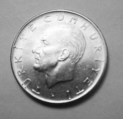 501// 1 Lira (1977) çil