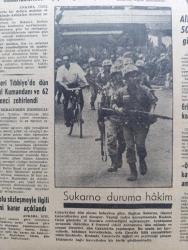 Milliyet Gazetesi - Turkish Newspaper - 6 Ekim 1965 - Dört gün kala yazan Abdi İpekçi Başmakale - Adalet Partisi'nin gövde gösterisi fotoğraf - Adalet Partisi lideri Süleyman Demirel'in 300 vasıta ile geldiği dünkü Taksim mitingine iştirak fazla oldu fotoğraf - Süleyman Demirel'i İstanbul'da kır at üzerinde karşılayan Adalet Partili gözüküyor fotoğraf - Yalvaç Adalet Partisi mitinginde kavga çıktı 28 kişi yaralandı - Alparslan Türkeş sınıf imhası sosyalist sistemde yoktur dedi - Ekrem Alican meclise 50 milletvekili ile gireceğiz dedi - tek dersten kalanlar 11 Ekim'de sınava girecek - Nihat Erim CHP ile Adalet Partisi koalisyon kurabilir - Abdurrahman Kaçı Kapalıçarşı'da cinayet işledikten sonra etrafı ateş yağmuruna tuttu - Türkiye İşçi Partisi genel başkanı Mehmet Ali Aybar anayasaya saygılı olunmalı dedi - Bayan Nazmiye Demirel ne yapıyor fotoğraf - feryat yazan Ulunay - Sıfır yazan Refik Erduran - Petrol davası yazan Profesör Doktor Muammer Aksoy -  Turhan Selçuk Karikatür